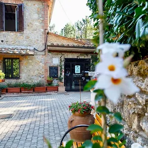 la-siena.it-tuscanyhotel.com/