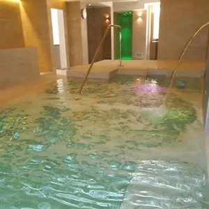https://hotel-lory.it-tuscanyhotel.com